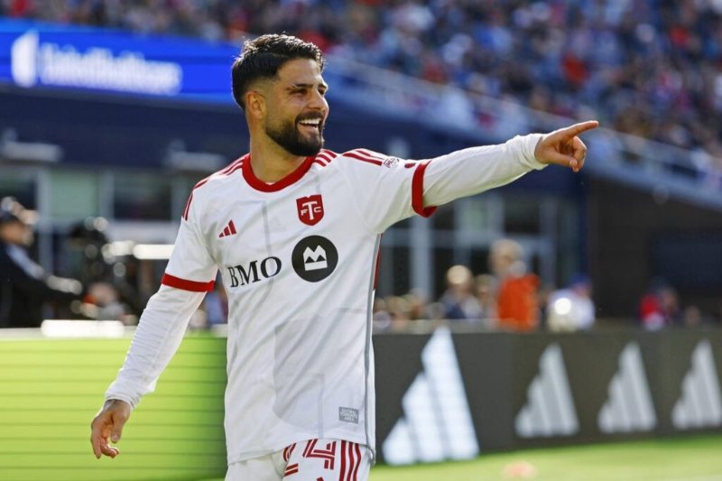 Lorenzo Insigne là niềm hy vọng lớn nhất trên hàng công của Toronto FC trong chuyến làm khách lần này